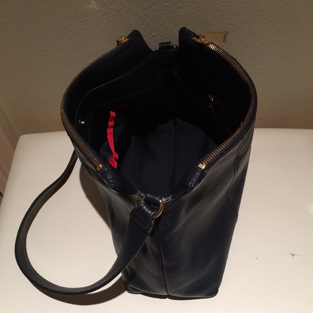 Handbag - Picture 3 of 4
